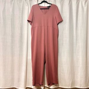 Hatch Rose Pink Maternity V Neck Short Sleeve Zipper Pocket Jumpsuit Size 3 / L
